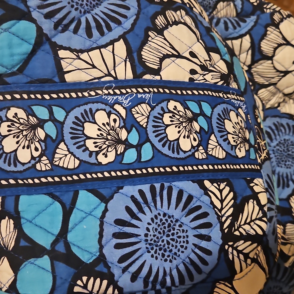Vera Bradly Blue Bayou Backpack - Picture 3 of 8